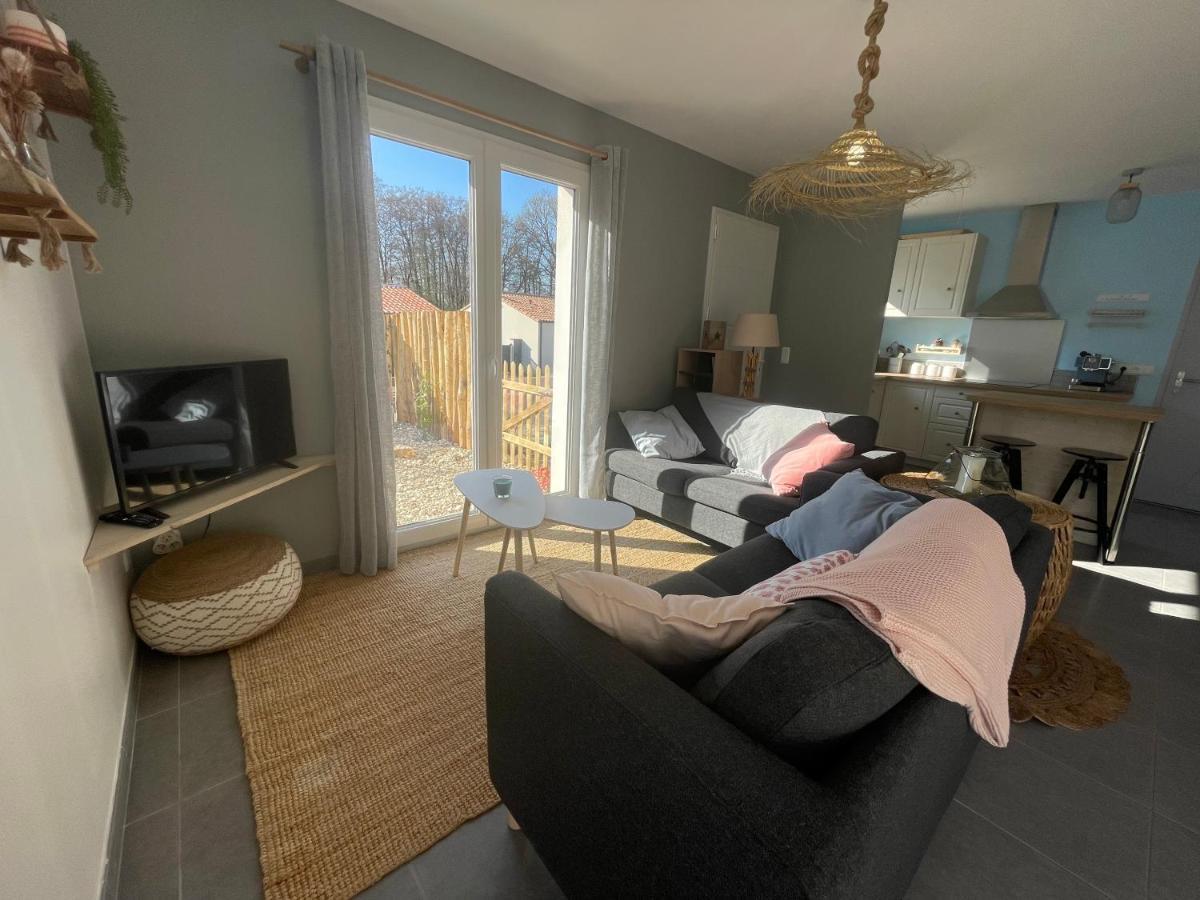 Maison Au Calme Pres Des Plages Poiroux ภายนอก รูปภาพ